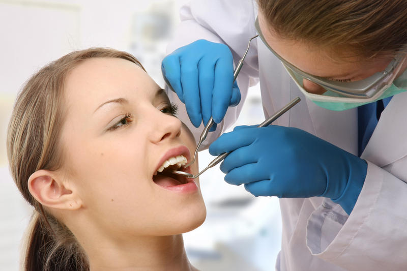 Сколько стоит прием у стоматолога?